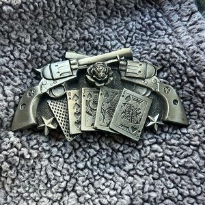 2003 Pewter Belt Buckle-fake guns and cards NWOT
